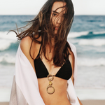 Carica l'immagine nel visualizzatore Galleria, Collana con ciondolo geometrico