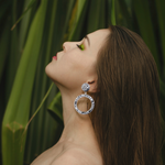 Carica l'immagine nel visualizzatore Galleria, Orecchini con cerchi bianchi e neri