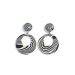 Carica l'immagine nel visualizzatore Galleria, Orecchini pendenti cerchio optical